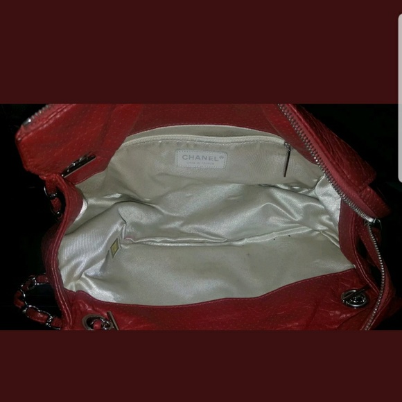 Chanel red bag - Picture 7 of 8